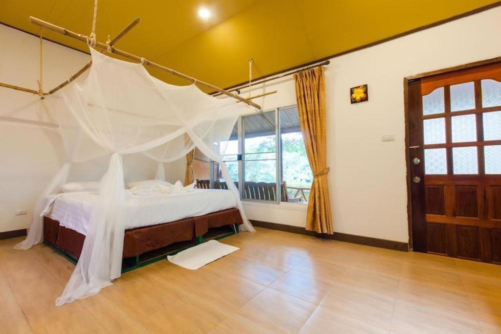 Varee Valley Resort And Restaurant ขอนแก่น ภายนอก รูปภาพ